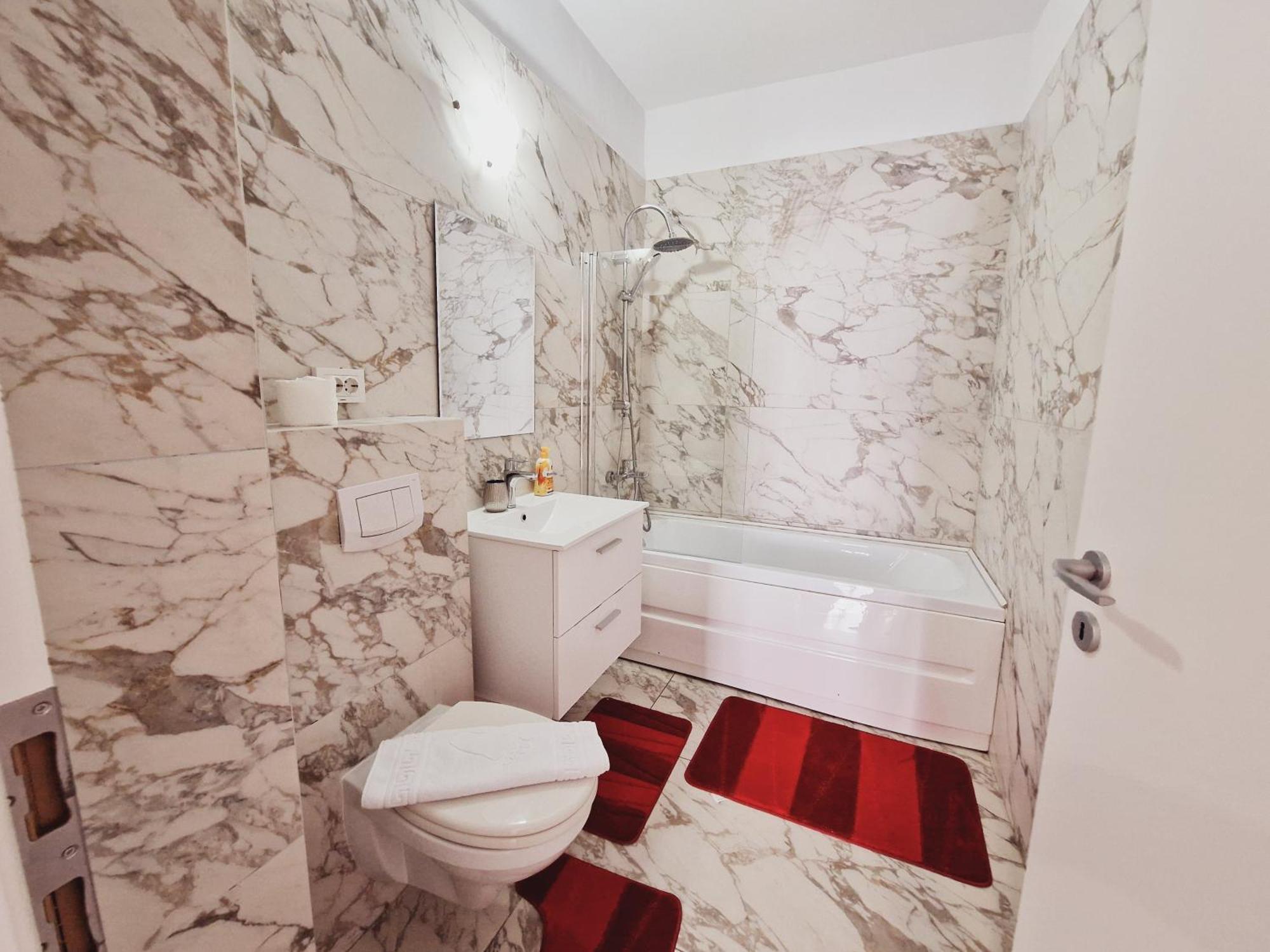 Ultracentral 5* Boutique Hotel Style Apartment. Brand New. 2 Rooms. Spacious. Free Parking Cluj-Napoca Exterior photo